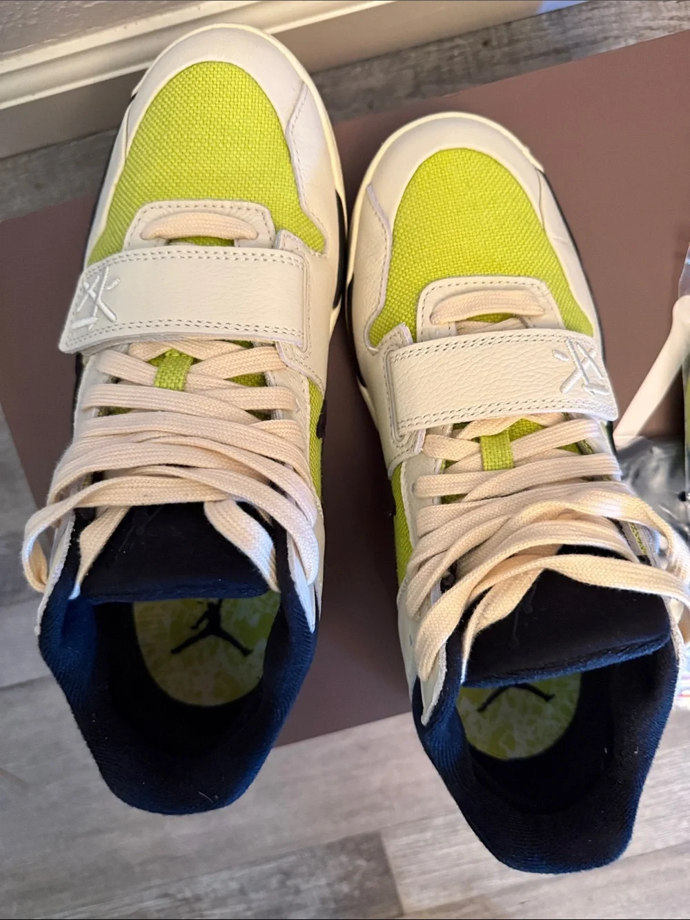 Jordan Jumpman Jack TR Travis Scott Bright Cactus